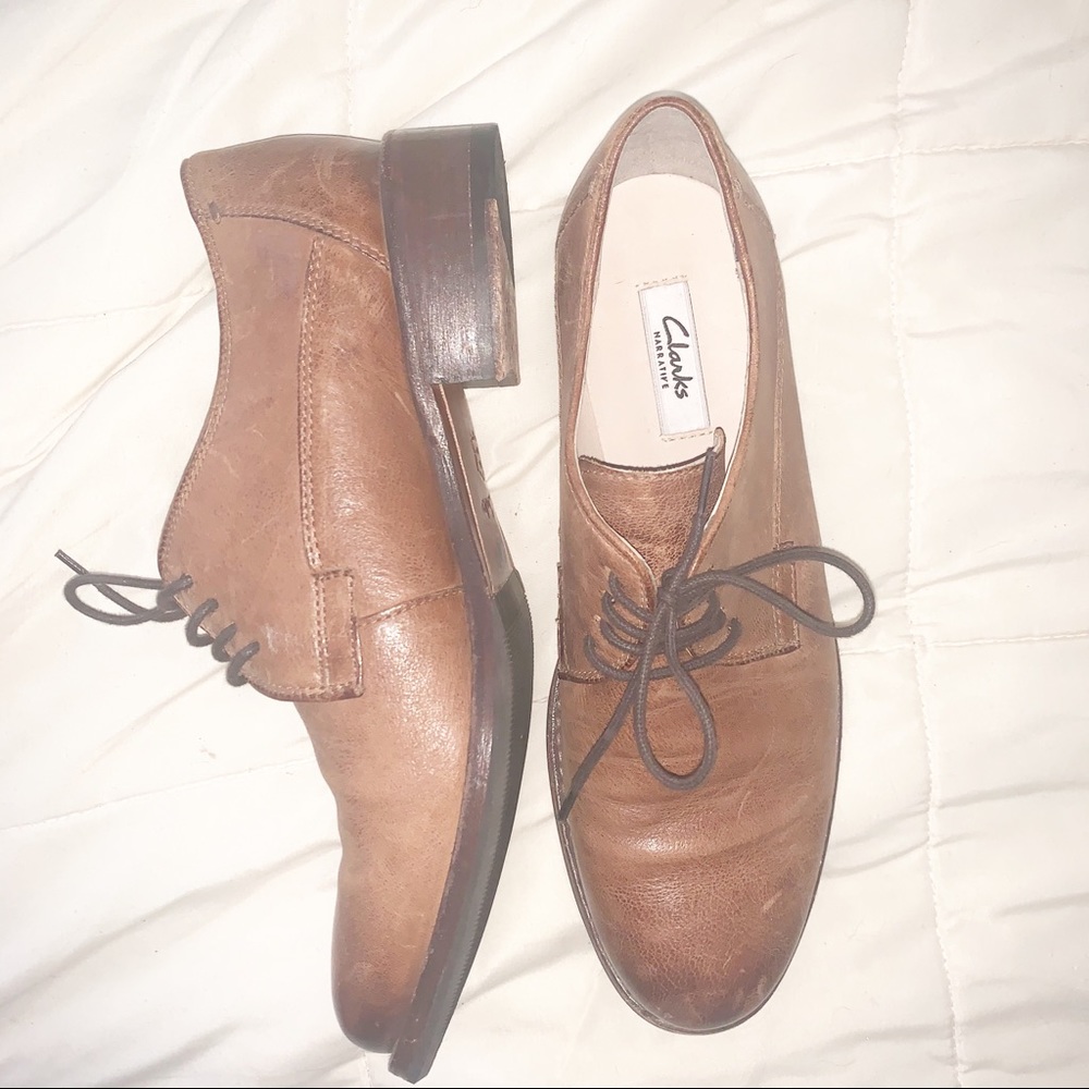 Clark’s Narrative Sz 9 Red Leather Oxfords